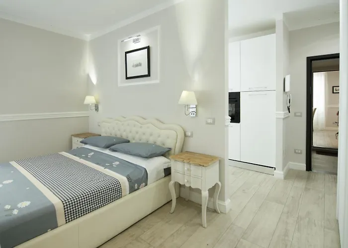 Leoni By Monteverdi Apartments
